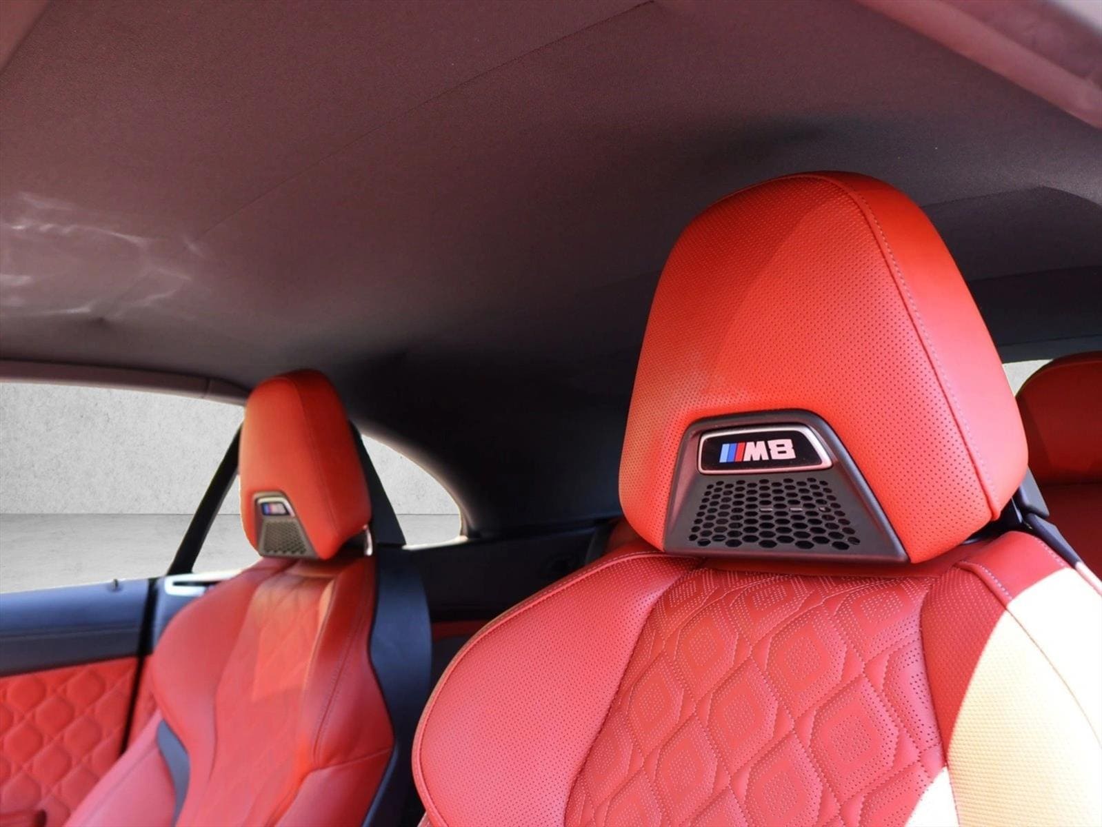 2023 BMW M8 Convertible Base - Photo 20