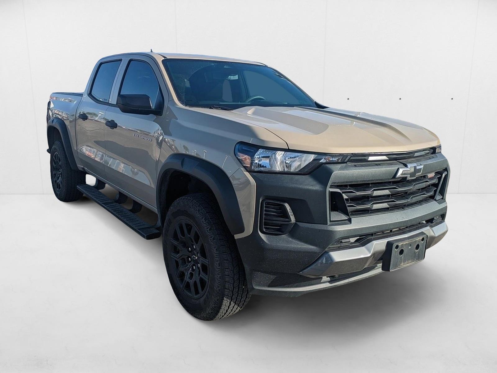 2023 Chevrolet Colorado Trail Boss photo 3