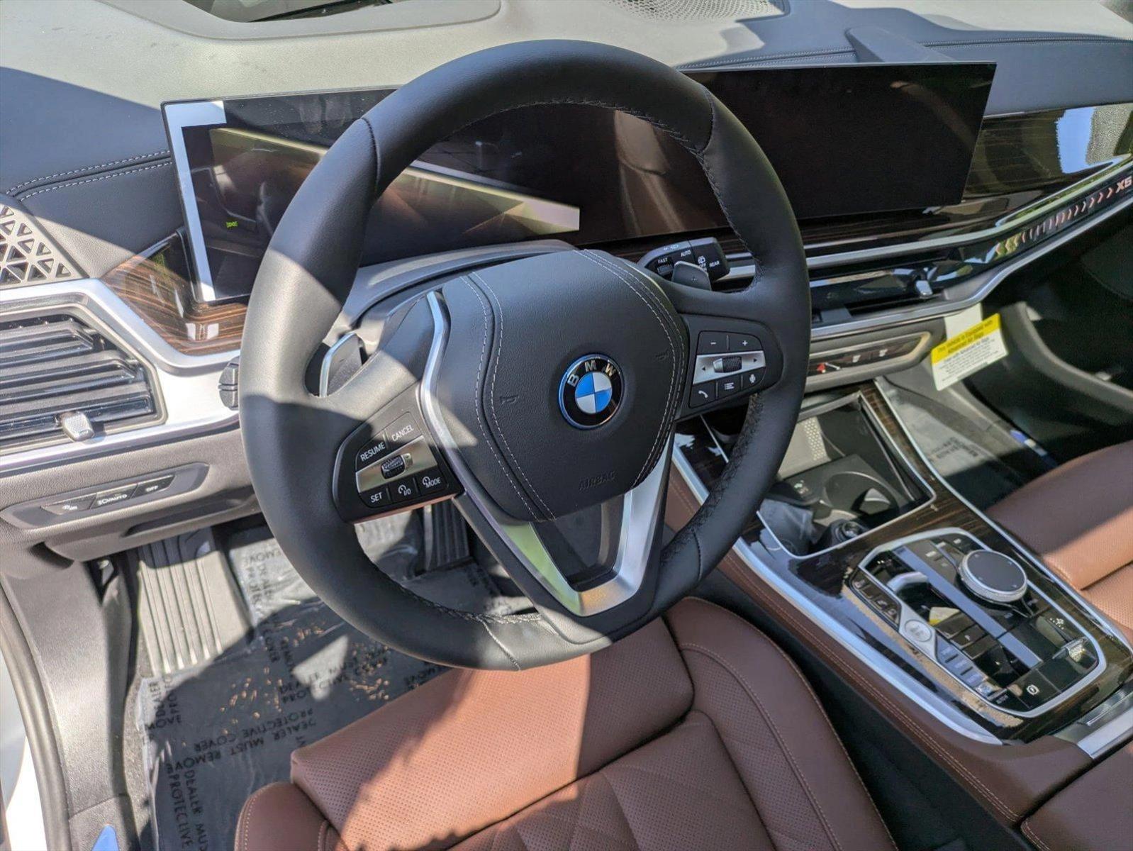 2026 Bmw X5 xDrive50e photo 3