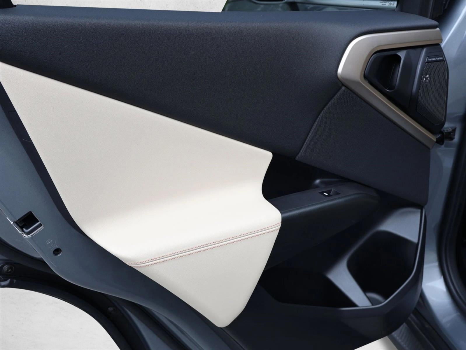 2025 BMW X3 30 - Photo 22