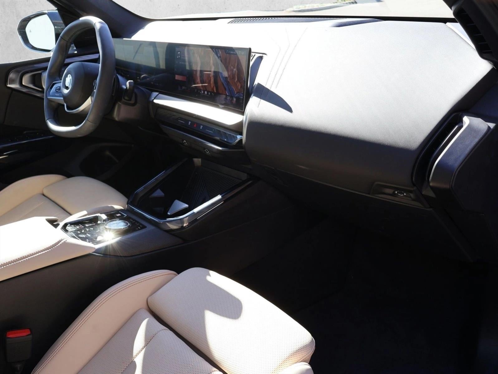 2026 BMW X3 30 - Photo 25