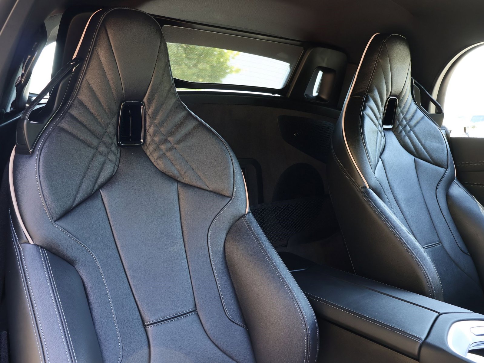 2025 BMW Z4 M40i - Photo 23