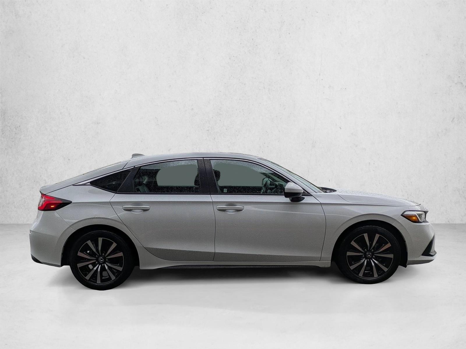 2023 Honda Civic EX-L Hatchback photo 4