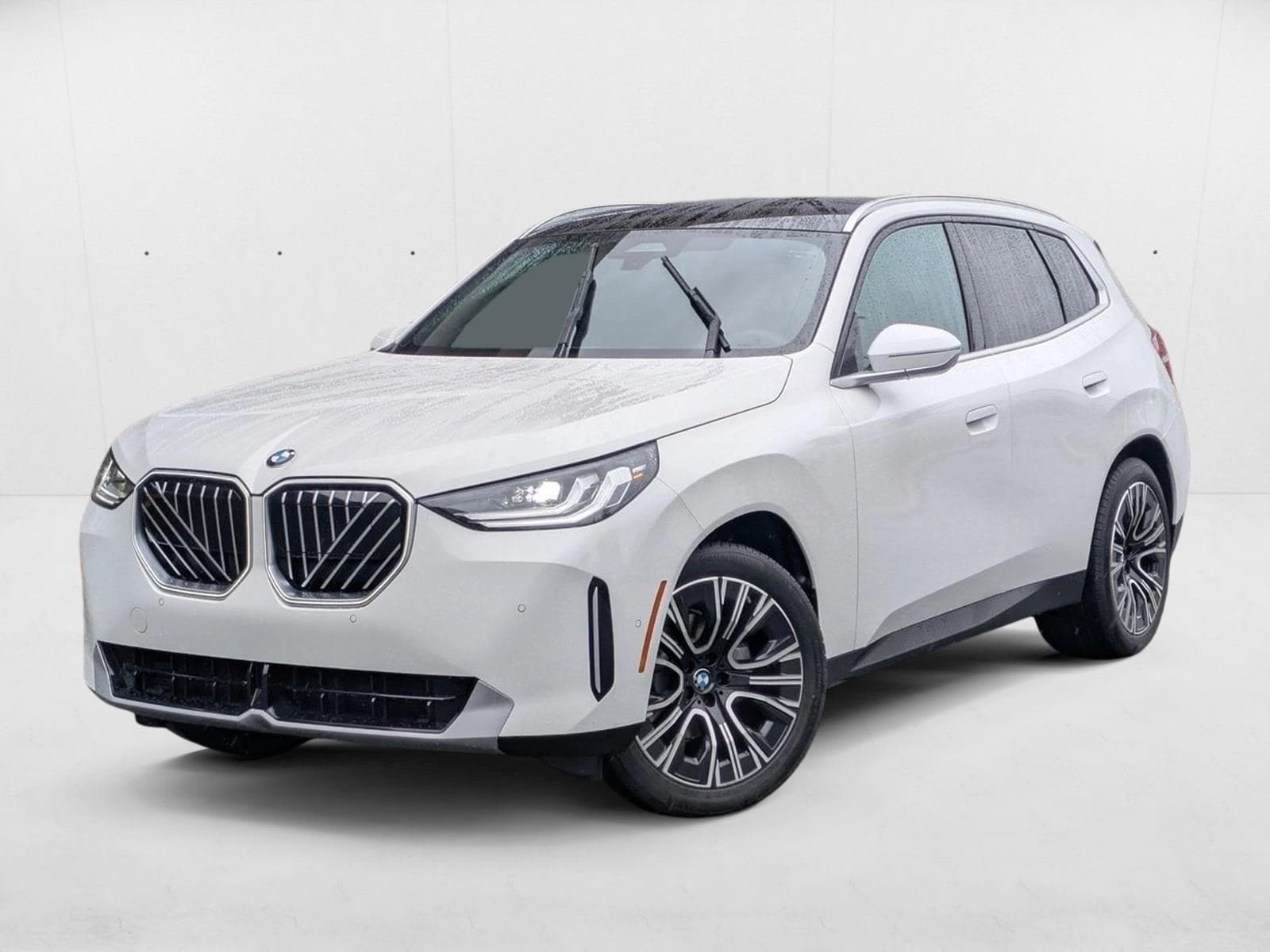 2025 BMW X3 30 XDRIVE's photo