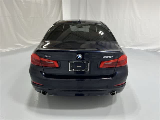 Thumbnail: 2018 BMW 5 Series - 13