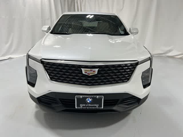 Thumbnail: 2024 Cadillac XT4 - 16