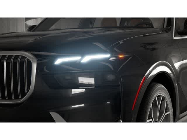 Thumbnail: 2026 BMW X7 - 6
