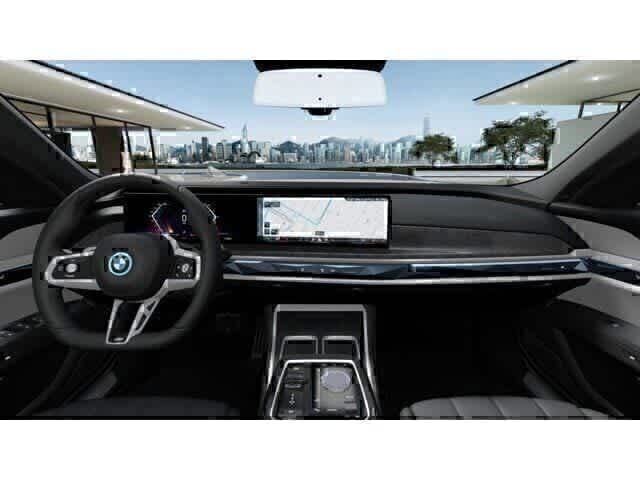 Thumbnail: 2026 BMW i7 - 10
