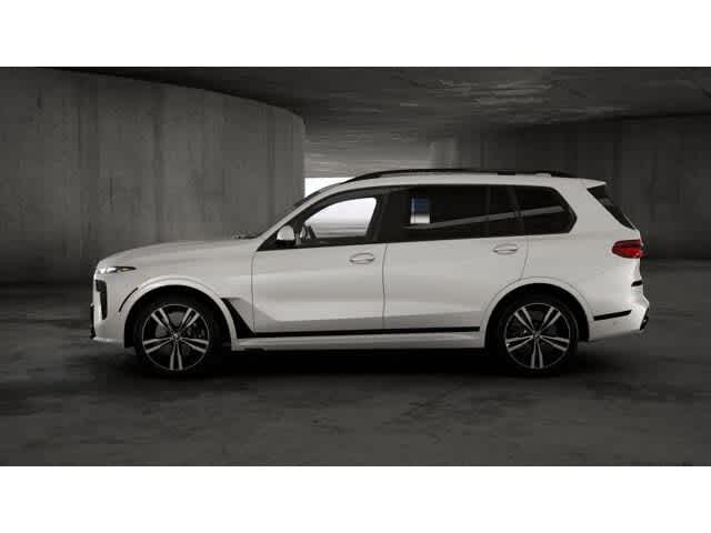 2026 BMW X7 M60i 4
