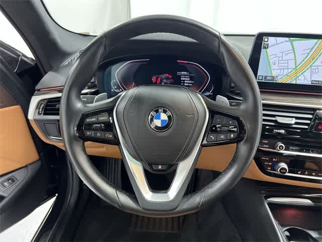 Thumbnail: 2022 BMW 5 Series - 27