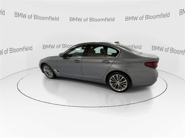 Thumbnail: 2023 BMW 5 Series - 5