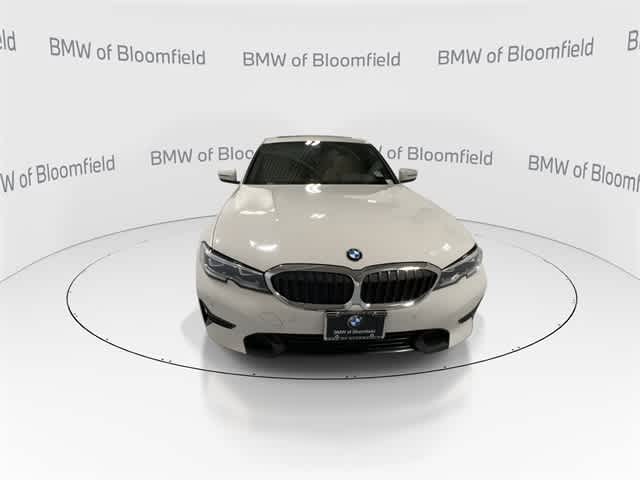 Thumbnail: 2022 BMW 3 Series - 3