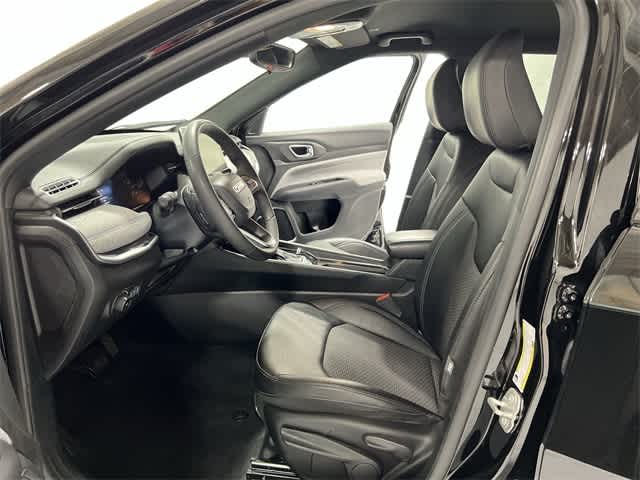 Thumbnail: 2024 Jeep Compass - 10