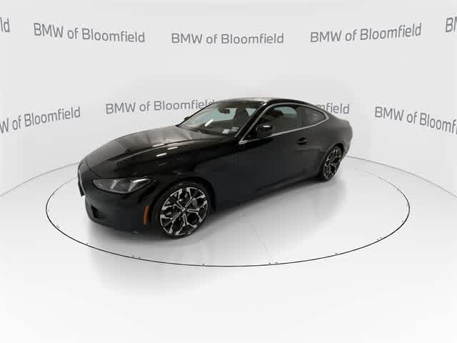 Thumbnail: 2025 BMW 4 Series - 4