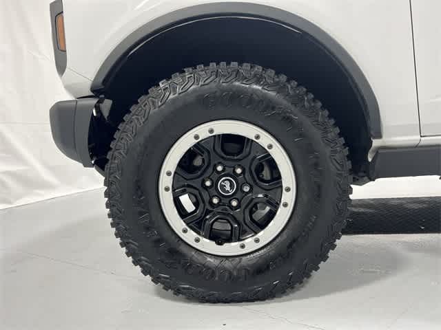 Thumbnail: 2023 Ford Bronco - 18