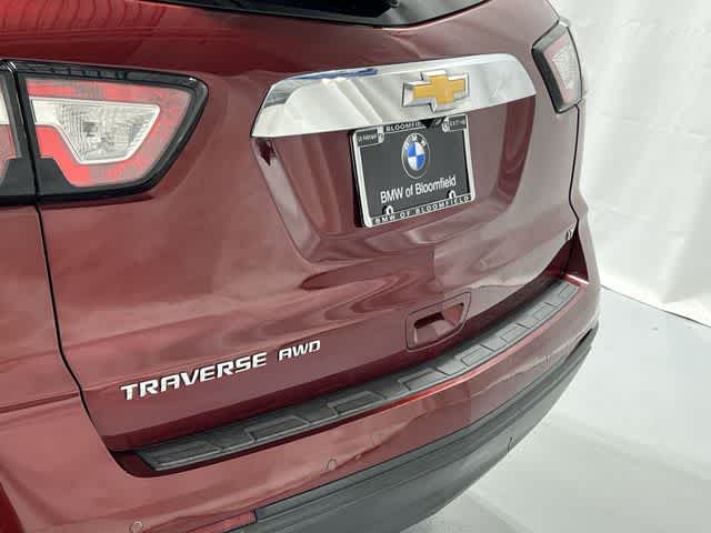 Thumbnail: 2017 Chevrolet Traverse - 17