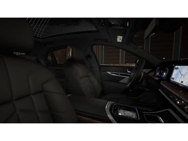 Thumbnail: 2025 BMW 7 Series - 9
