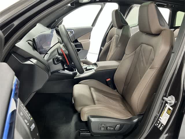 Thumbnail: 2025 BMW X3 - 21