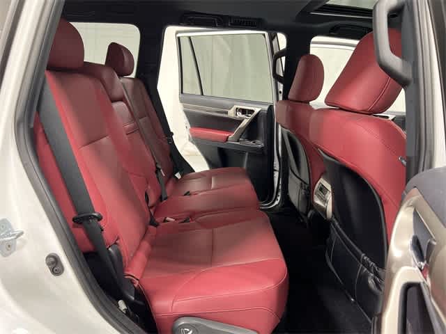 Thumbnail: 2021 Lexus GX - 24