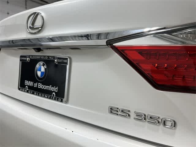 Thumbnail: 2014 Lexus ES - 18