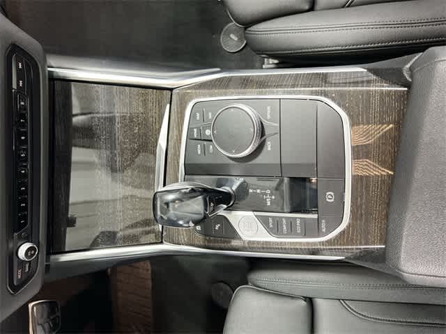 Thumbnail: 2021 BMW 3 Series - 30