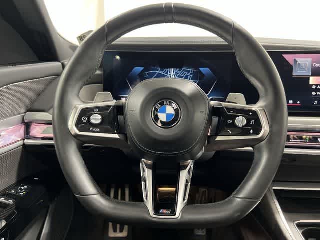 Thumbnail: 2023 BMW 7 Series - 27