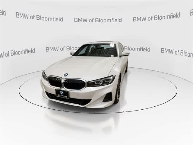 Thumbnail: 2025 BMW 3 Series - 3