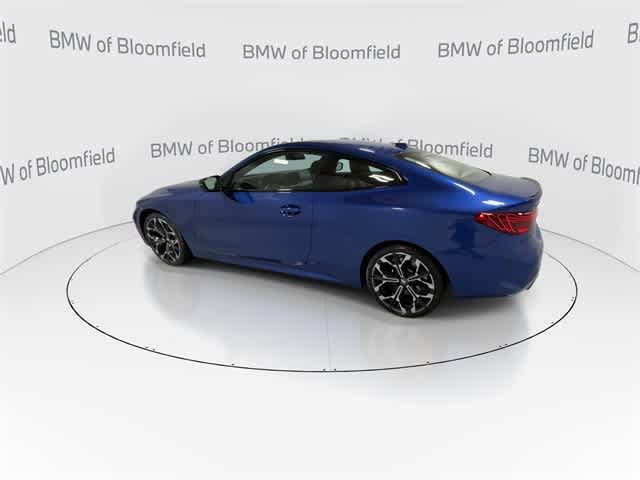 Thumbnail: 2025 BMW 4 Series - 5