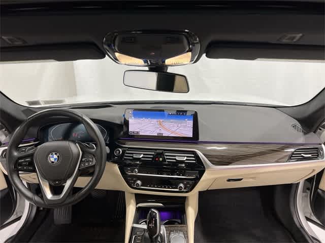 Thumbnail: 2023 BMW 5 Series - 20