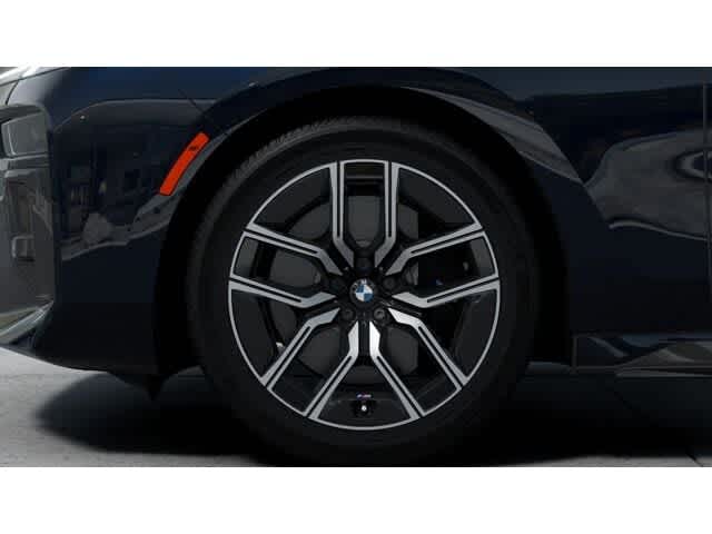 Thumbnail: 2026 BMW 7 Series - 7