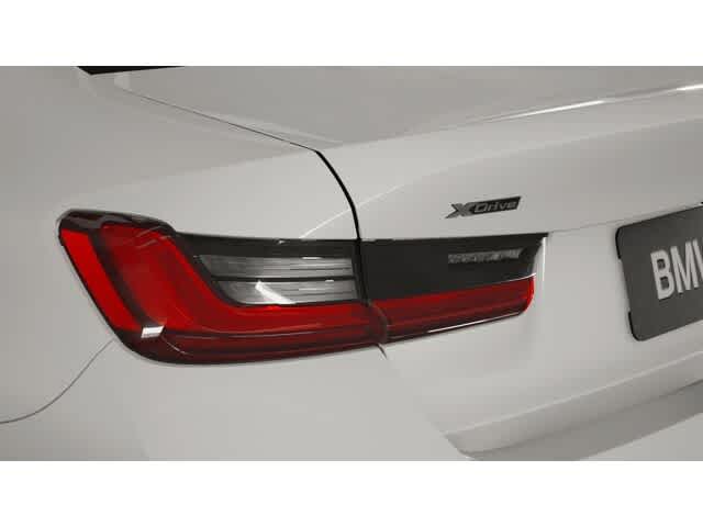 2025 BMW 3 Series 330i xDrive 8