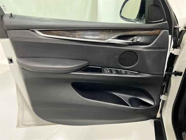 Thumbnail: 2018 BMW X5 - 35