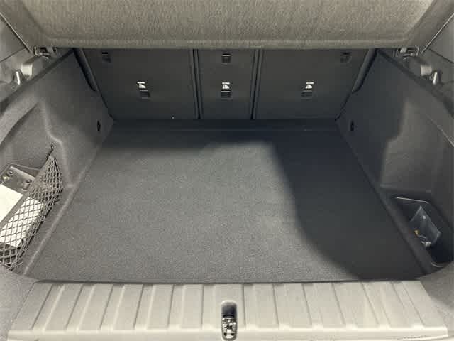 Thumbnail: 2025 BMW X2 - 32