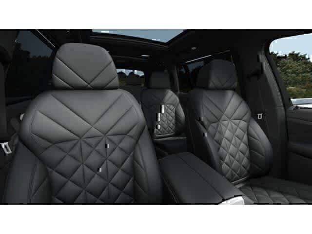 Thumbnail: 2026 BMW X7 - 11