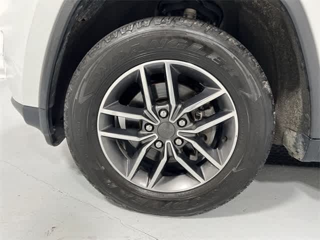 Thumbnail: 2020 Jeep Grand Cherokee - 18