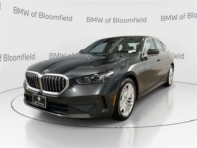 Thumbnail: 2025 BMW 5 Series - 1