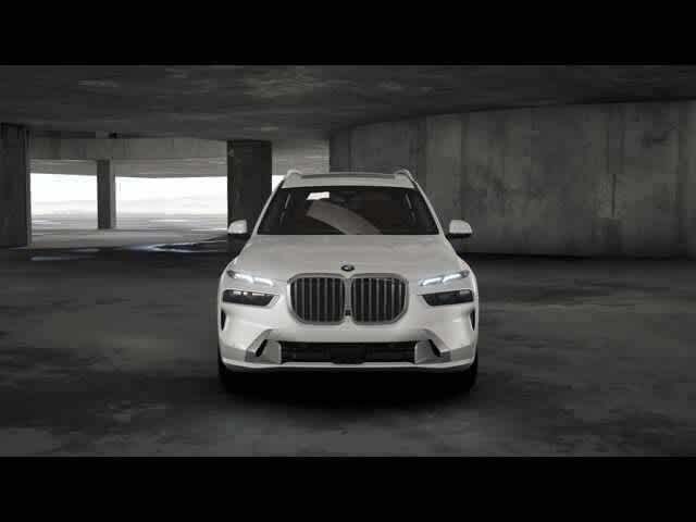 Thumbnail: 2025 BMW X7 - 3