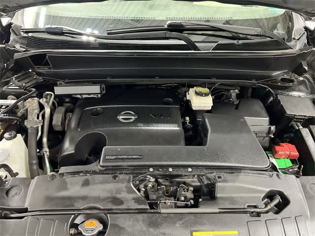 Thumbnail: 2014 Nissan Pathfinder - 19