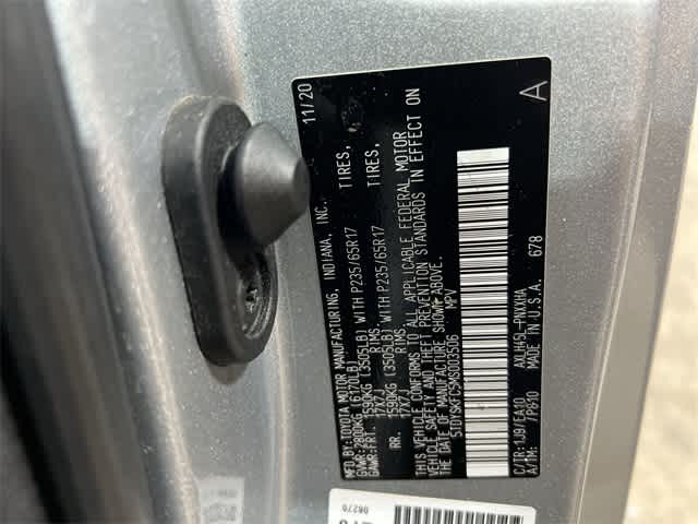 Thumbnail: 2021 Toyota Sienna - 35