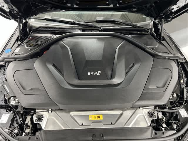 Thumbnail: 2025 BMW i4 - 19