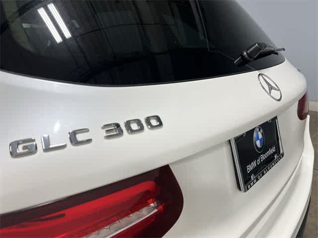 Thumbnail: 2017 Mercedes-Benz GLC - 18