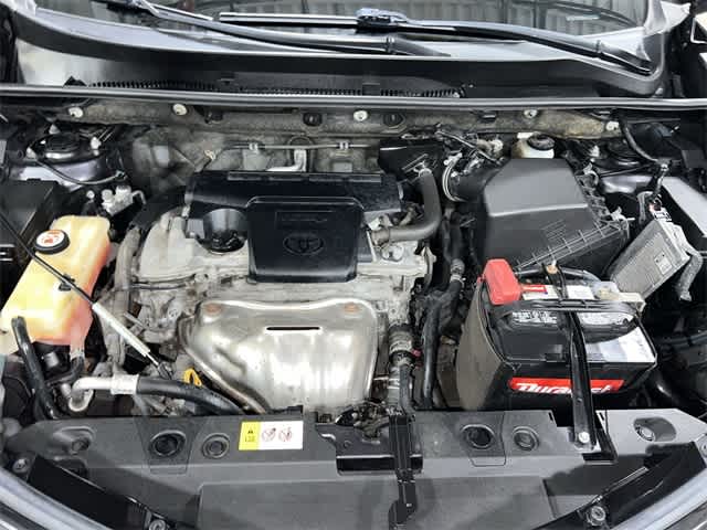 Thumbnail: 2017 Toyota RAV4 - 20