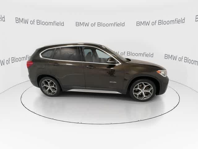 Thumbnail: 2017 BMW X1 - 9