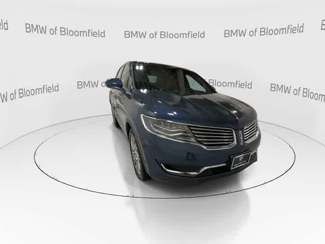 Thumbnail: 2016 Lincoln MKX - 2