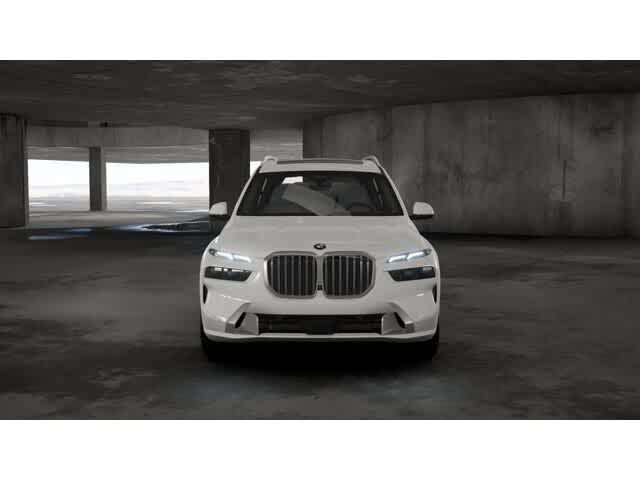Thumbnail: 2026 BMW X7 - 3