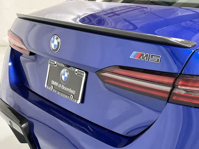 Thumbnail: 2025 BMW M5 - 17