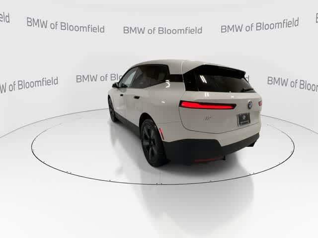 Thumbnail: 2024 BMW iX - 6