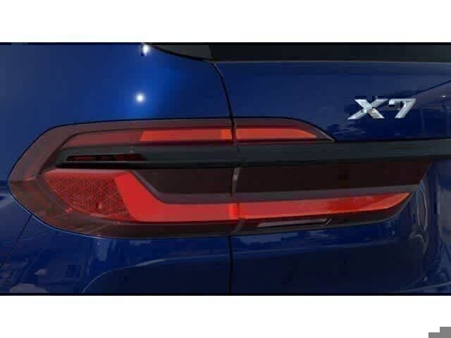Thumbnail: 2026 BMW X7 - 8
