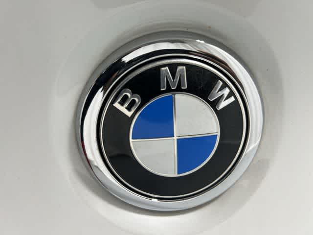 Thumbnail: 2022 BMW X4 - 17