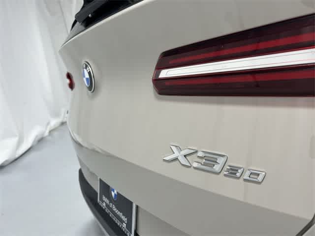 Thumbnail: 2025 BMW X3 - 17